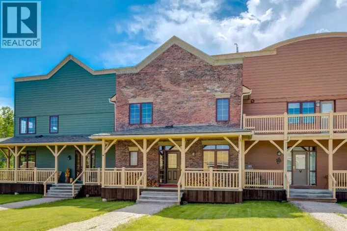 59 Cowboy Trail, Rural Foothills County