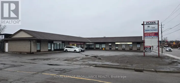 59 DUNDAS STREET E, Belleville