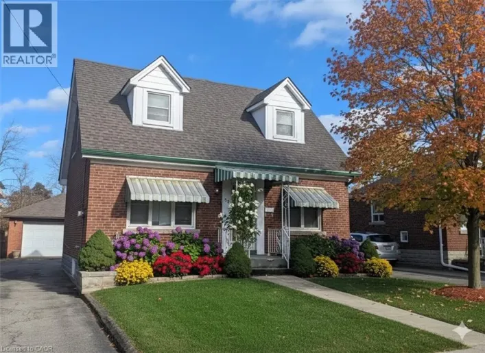 59 DUNKIRK Drive, Hamilton