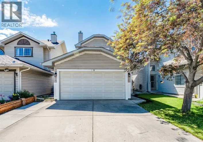 59 Erin Grove SE, Calgary