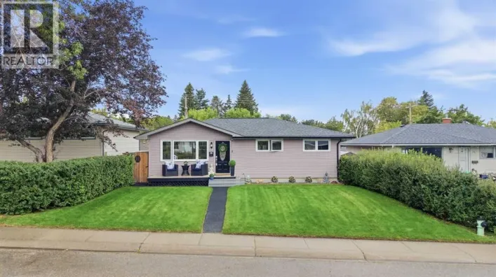 59 Ferncliff Crescent SE, Calgary