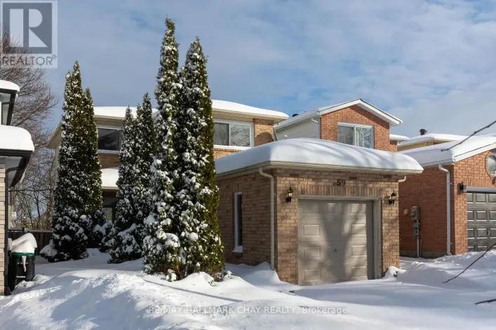 59 GARDEN DRIVE, Barrie