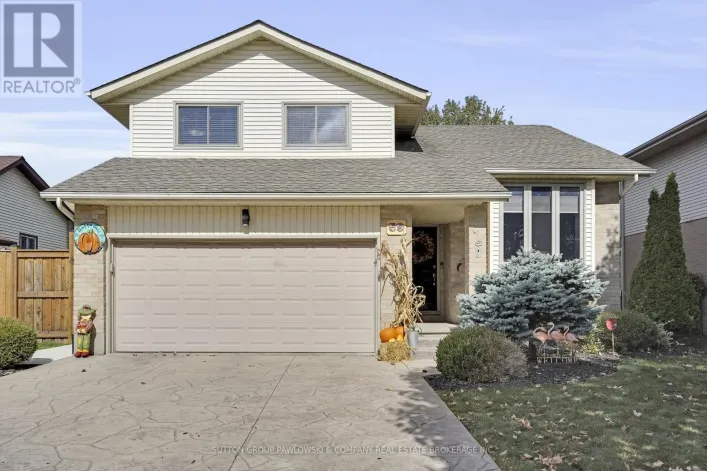 59 GOLFVIEW CRESCENT, London South