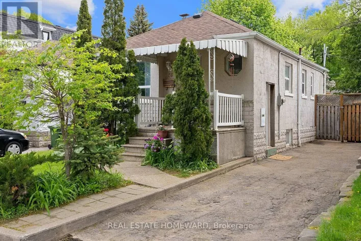 59 MANDERLEY DRIVE, Toronto