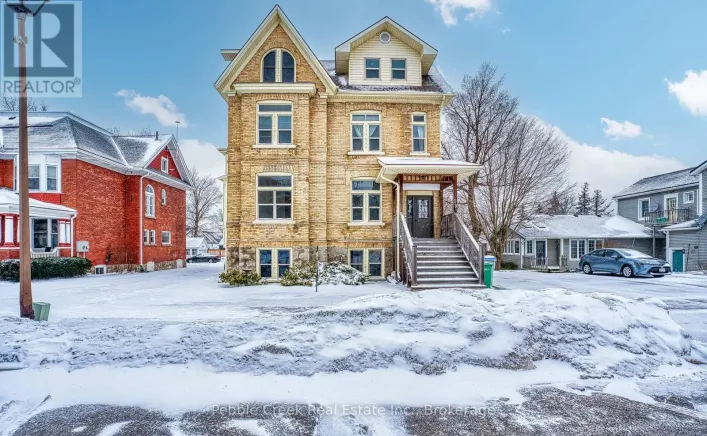 59 NORTH STREET N, Goderich)
