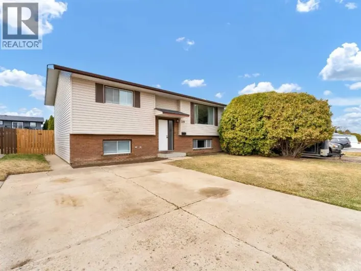59 Sillak Crescent SE, Medicine Hat