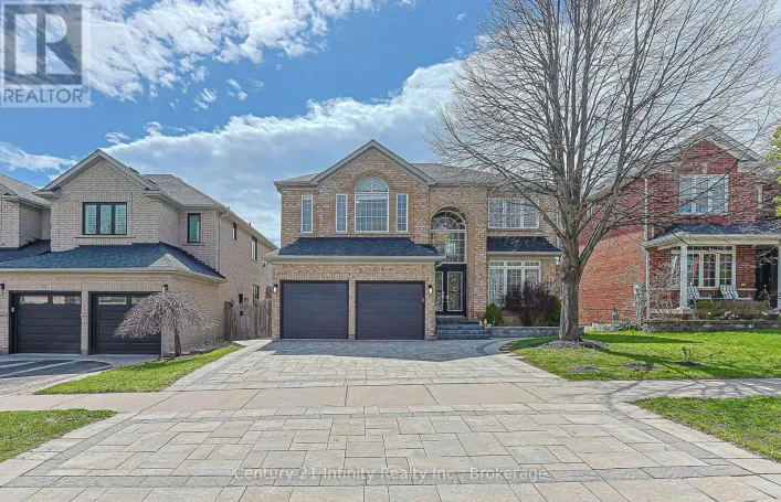59 SPLENDOR DRIVE, Whitby