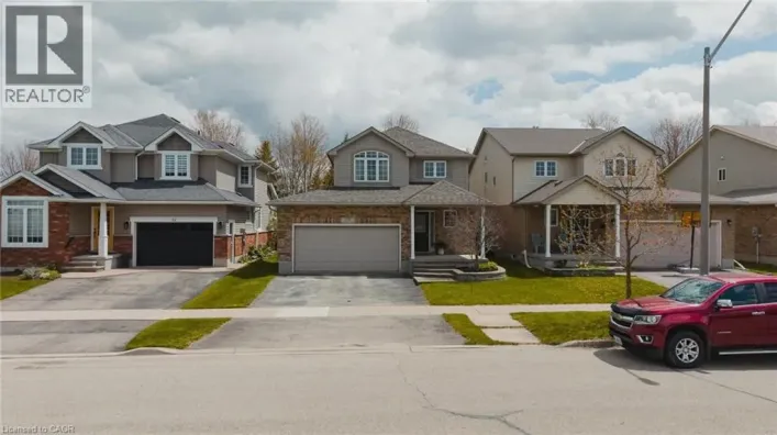 59 SUGAR KING Drive, Elmira