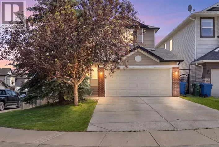590 Coopers Drive SW, Airdrie