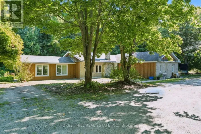 590 LAFONTAINE ROAD E, Tiny