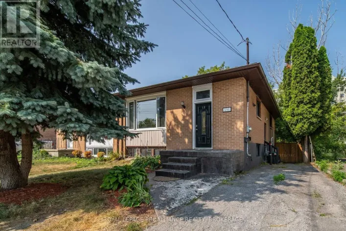 590 MACDONNELL STREET, Kingston