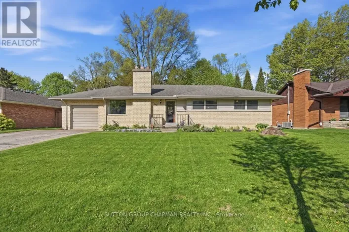 590 OAKRIDGE DRIVE, London North