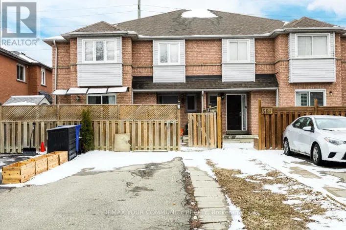 590 PINDER AVENUE, Newmarket