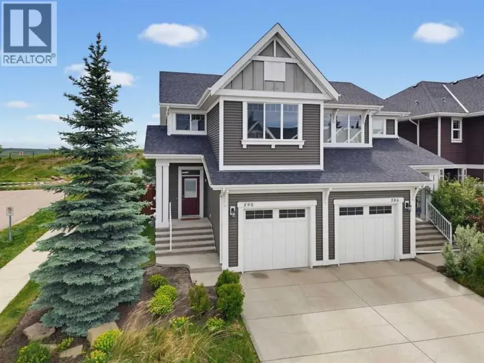 590 River Heights Crescent, Cochrane