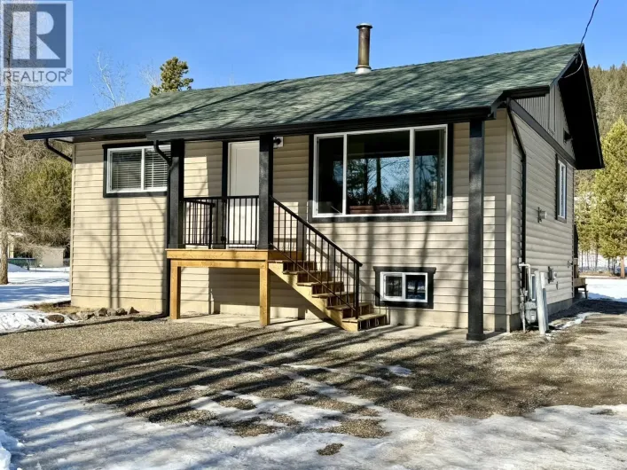 5901 HORSE LAKE ROAD, Horse Lake