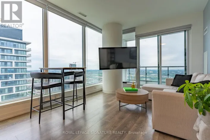 5903 - 898 PORTAGE PARKWAY, Vaughan