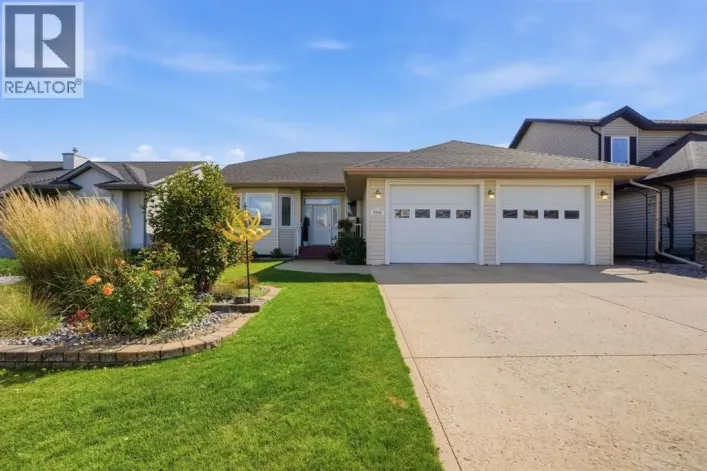 5909 62 Avenue, Ponoka