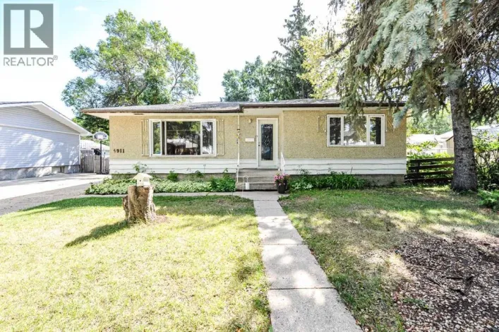 5911 47 Avenue, Camrose