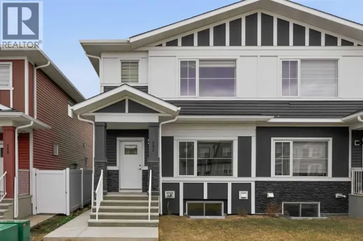 592 Dawson Drive, Chestermere