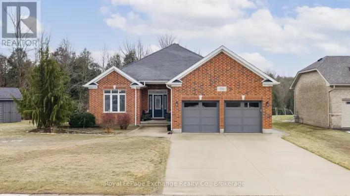 592 HUNTER STREET, Kincardine