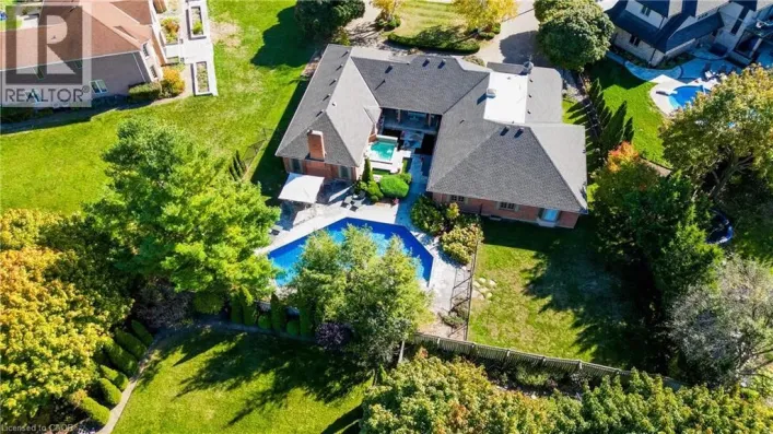 592 MANORWOOD Court, Waterloo