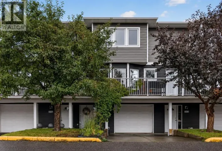 592 Regal Park NE, Calgary