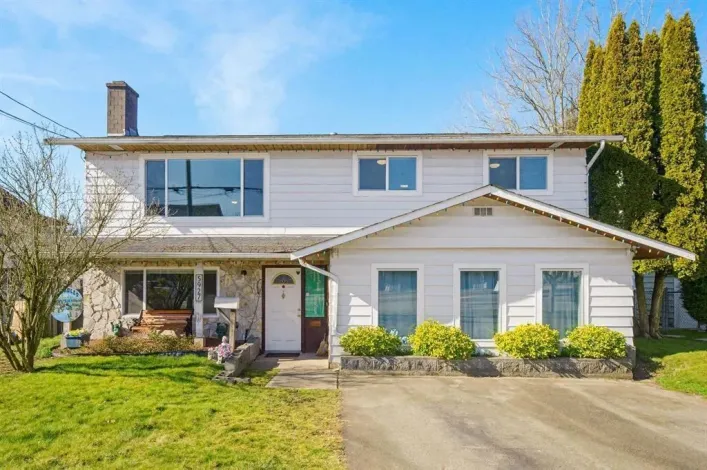 5927 184 STREET, Surrey