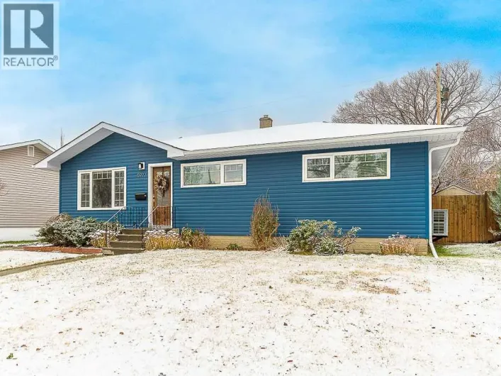 5927 Thornton Road NW, Calgary