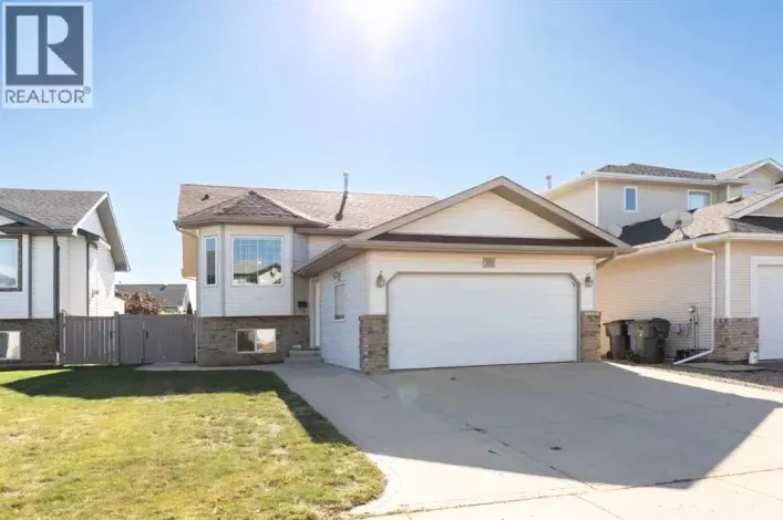 593 Stark Way SE, Medicine Hat