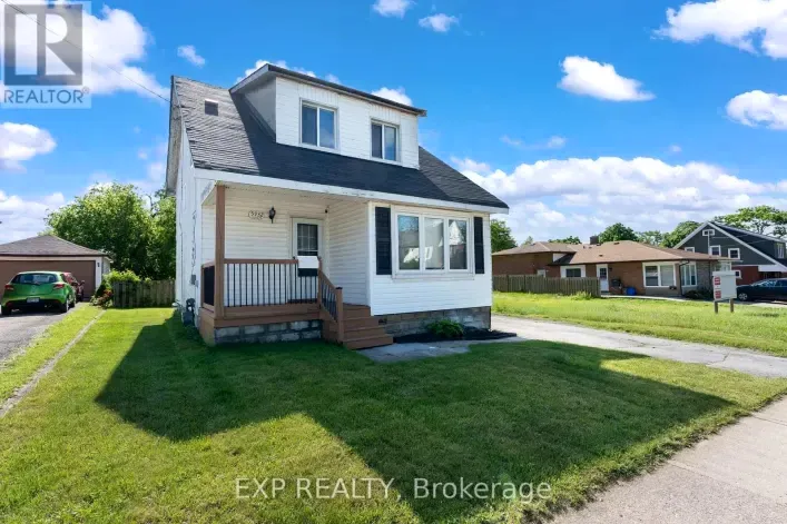 5932 CARLTON AVENUE, Niagara Falls