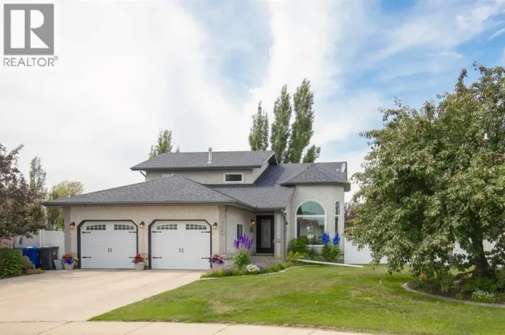 5933 45 Street Crescent, Innisfail