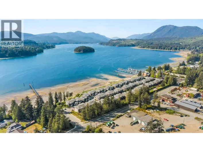 5934 OLDMILL LANE, Sechelt