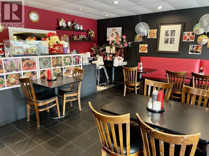 5937 HASTINGS STREET, Burnaby