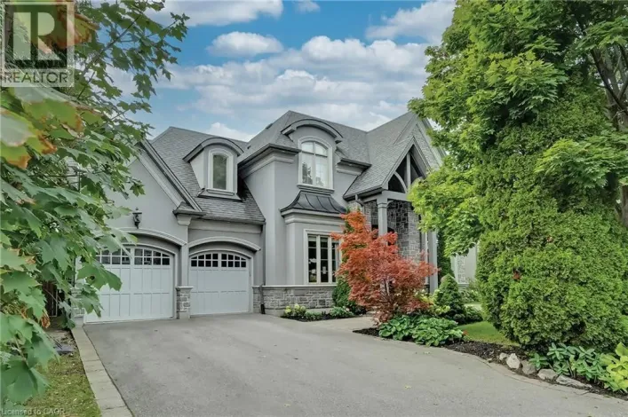 594 MAPLEHURST Avenue, Oakville