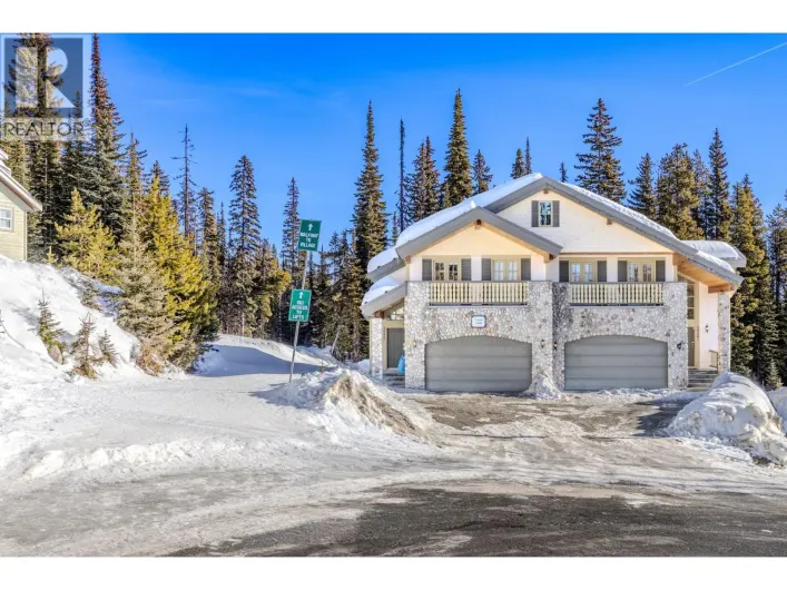 5946 Snow Pines Crescent Unit# A, Big White