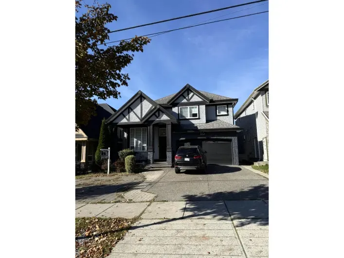 5949 125 STREET, Surrey