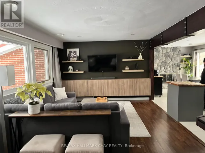 595 BIG BAY POINT ROAD E, Barrie