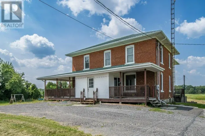595 CRAIGEN ROAD, Stone Mills