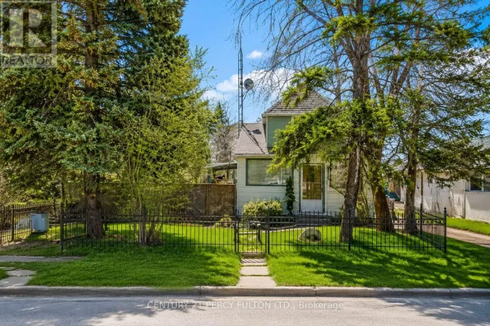 595 NORTH LAKE ROAD, Richmond Hill