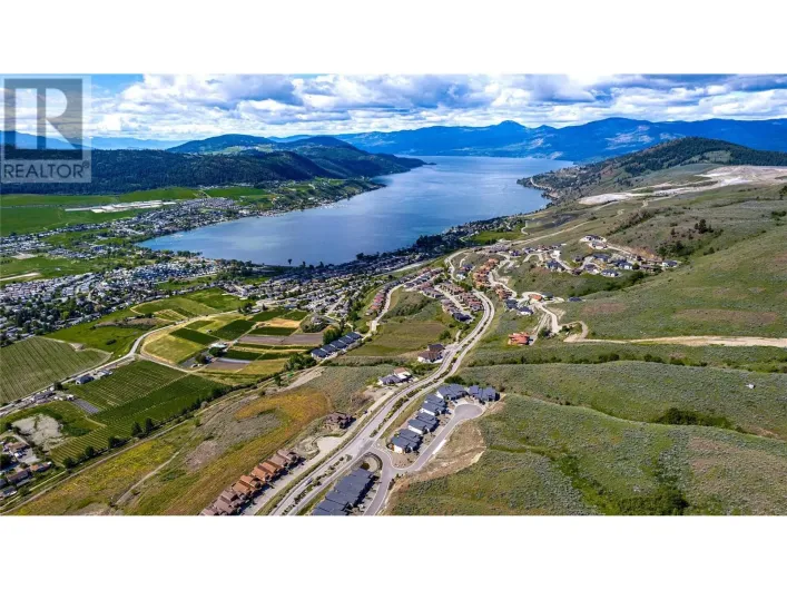 595 Vineyard Way North Way Unit# 34, Vernon