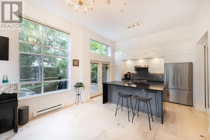 5952 CHANCELLOR MEWS, Vancouver