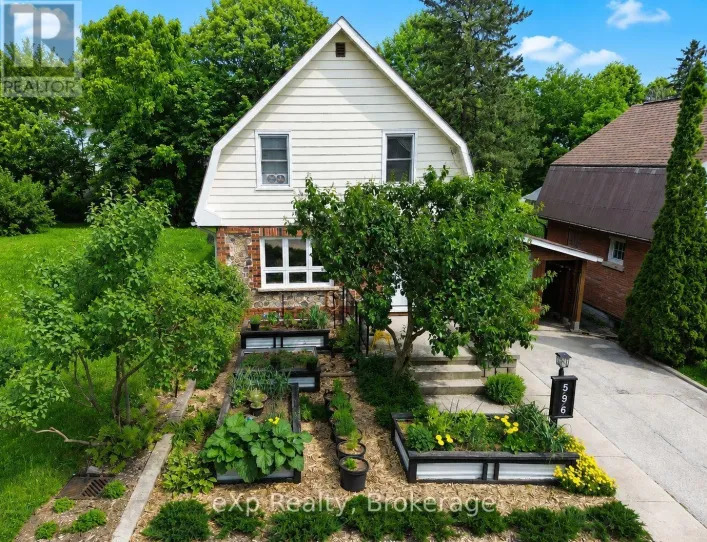 596 13TH A STREET W, Owen Sound