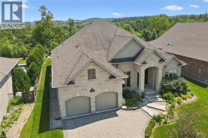 596 REGAL Place, Waterloo