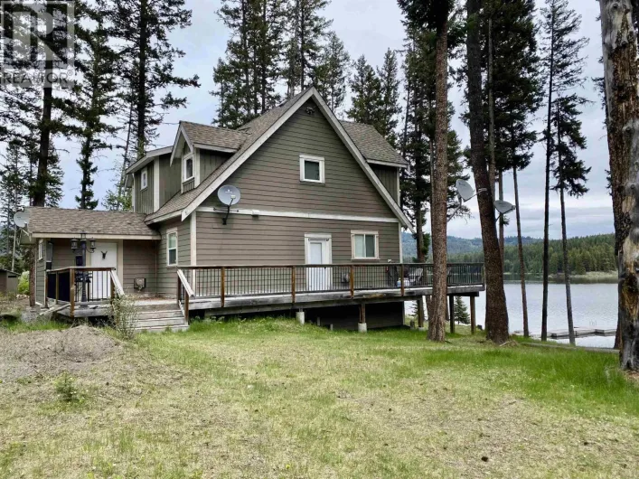 House for sale: 5977 DEMPSEY LAKE ROAD, Lac La Hache