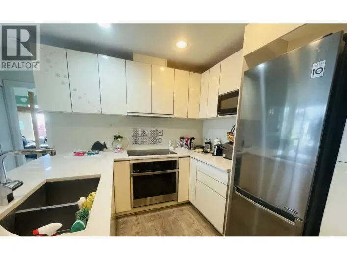 5983 GRAY AVENUE, Vancouver