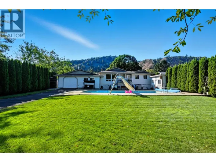 5996 Todd Hill Crescent, Kamloops