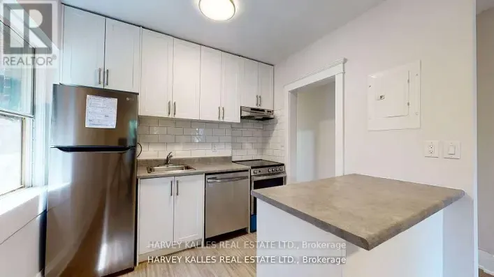 6 - 1065 BATHURST STREET, Toronto