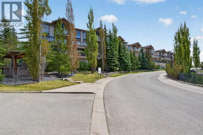 6, 108 Rockyledge View NW, Calgary