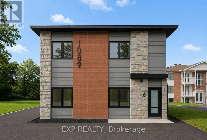 6 - 1089 NOTRE DAME STREET, Russell
