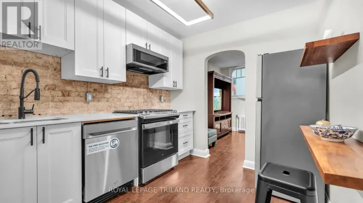 6 - 111 DUNDAS STREET, London East